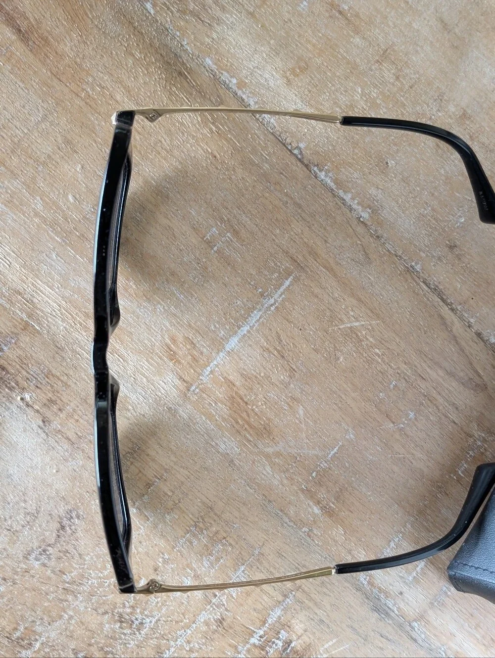 NEW Valentino Black Gradient Square Sunglasses with Branded Case